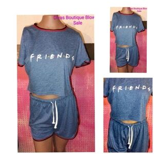 Two Piece Lounge Printed Stretchy Women's Shorts and Crop Top Set Size Medium